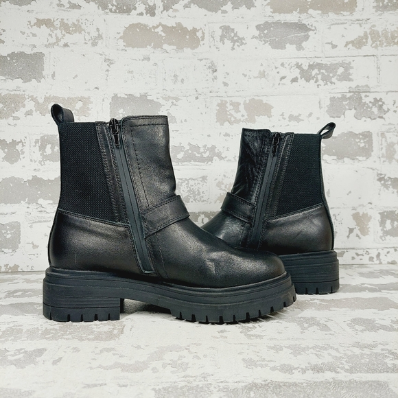 NEW Blondo Garnet Waterproof Biker Lug Sole Black Leather Moto Ankle Boot B614 - Picture 3 of 11